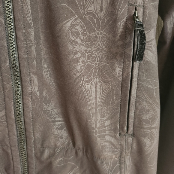 Lululemon long black rain jacket coat - Picture 3 of 5